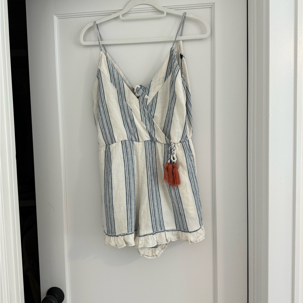 Tularosa Blue and White Striped Romper - Picture 4 of 8